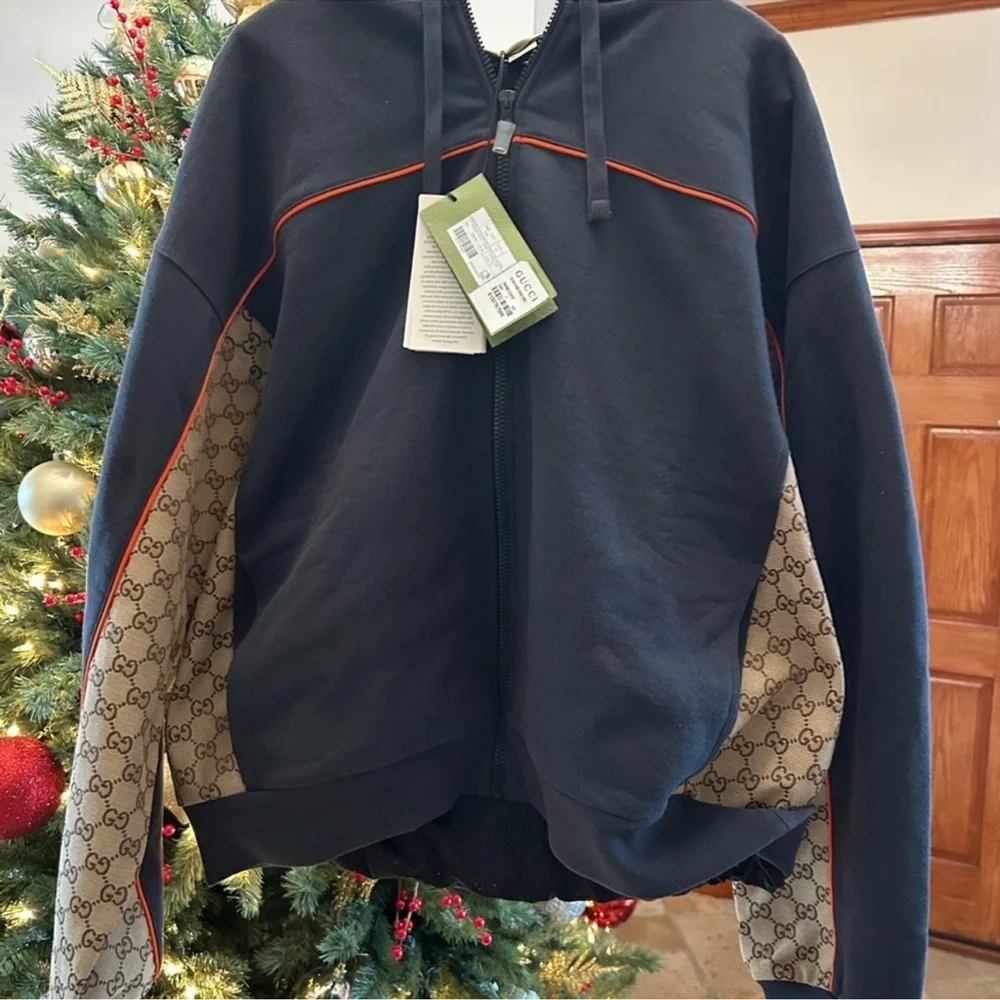 Men’s Gucci, cotton jersey, zip jacket/hoodie signature GG supreme size large
